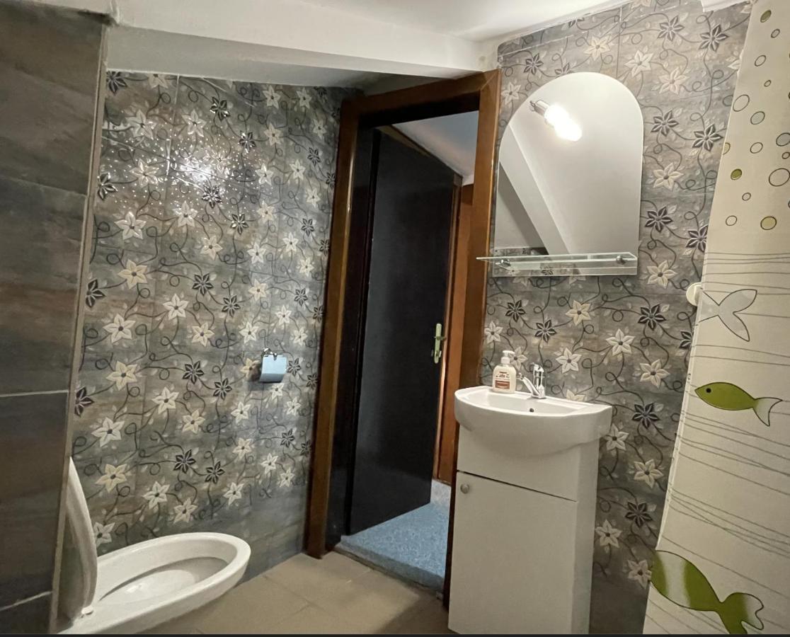Z House Apartment Sibiu Luaran gambar
