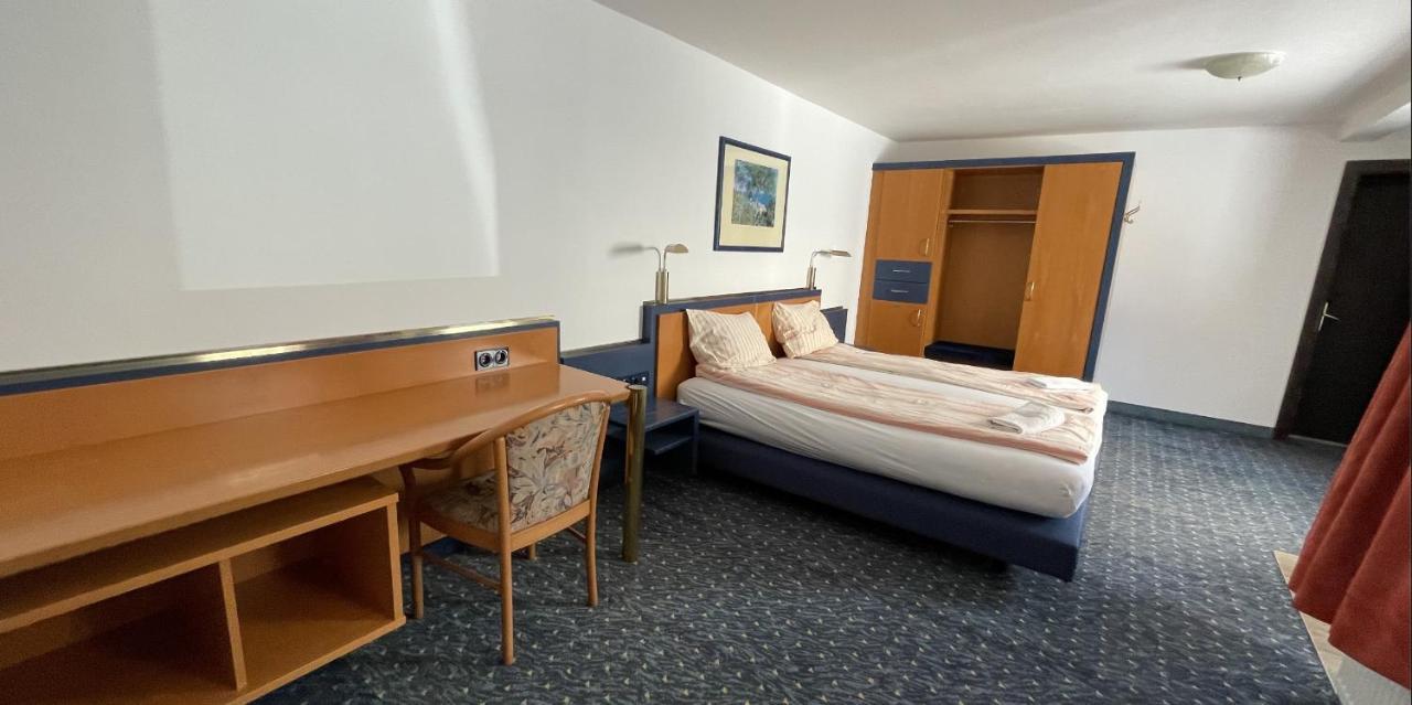 Z House Apartment Sibiu Luaran gambar