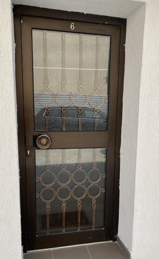 Z House Apartment Sibiu Luaran gambar